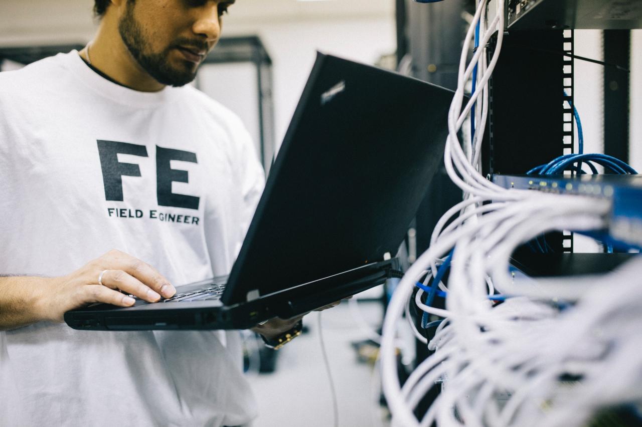 Top-Rated Online Electrical Engineering Degree | Leverage Edu