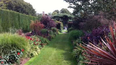 Hidcote Manor Gardens - Sisley Garden Tours