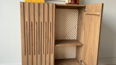 Entryway shoe storage