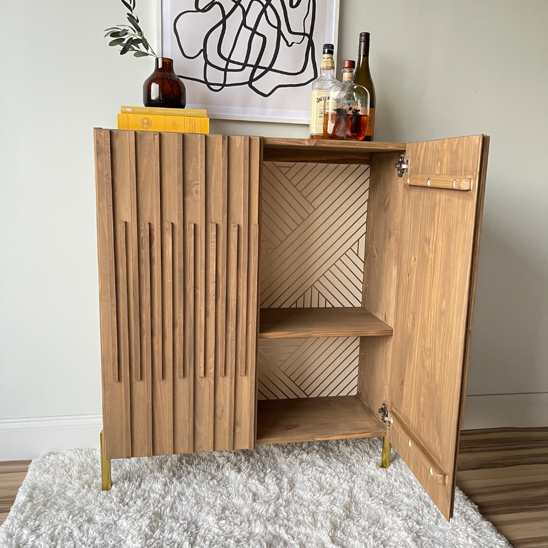 Entryway shoe storage